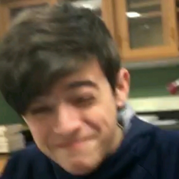 Poshmark profile picture for @nickmarji